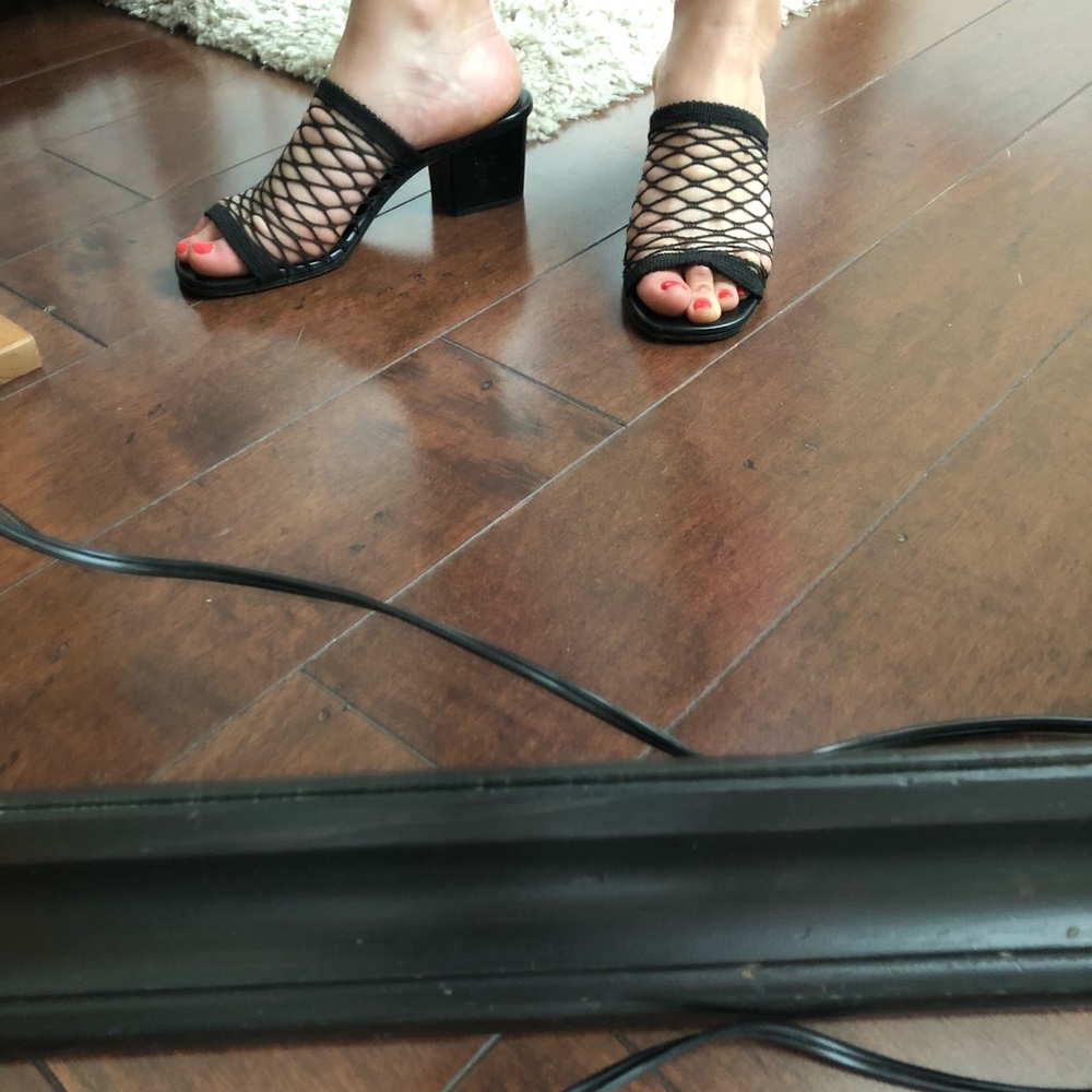 Semi New black mules